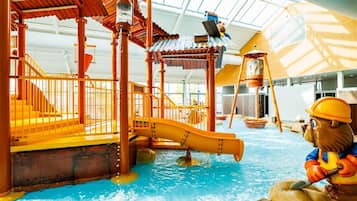 Cottage | Pool | Outdoor pool