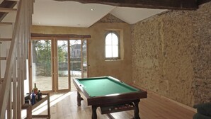 Villa | Spillrom