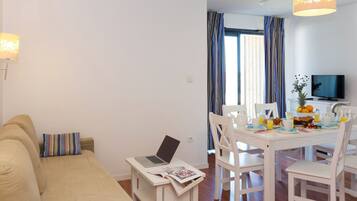 Apartment | Living room