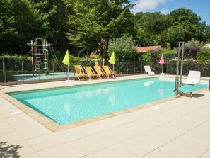 Outdoor pool - Attached House With Garden for 2 People and a Baby in a Small-scale Park (Castelnaud-la-Chapelle)