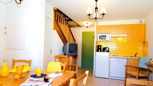 Unclassified image, 3 of 6, button - Holiday Home in Montignac Near Lascaux II (Montignac)