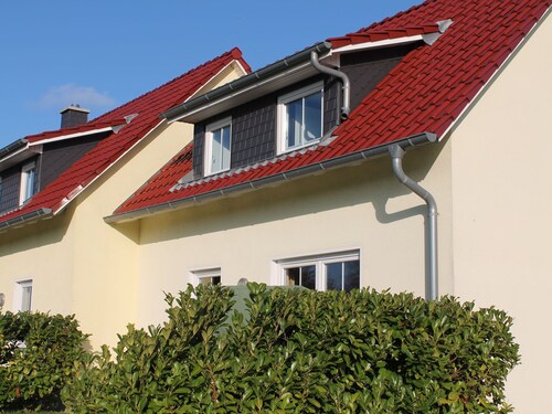 Comfortable Holiday Home With Sauna in Kühlungsborn