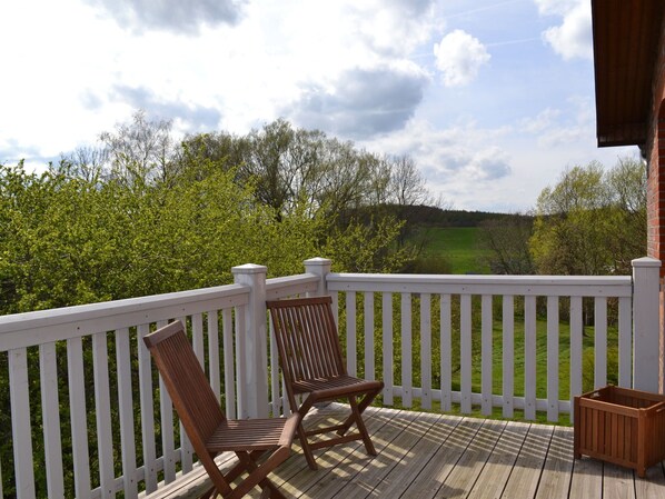 House | Balcony