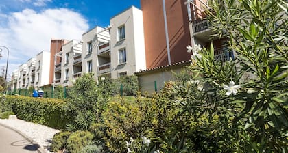 Well-kept Apartment in a Pleasant Town in the Provençe