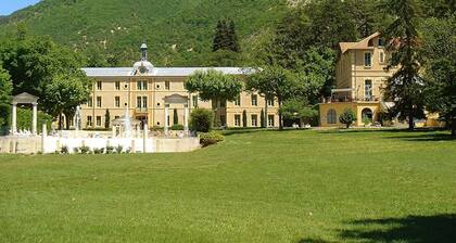 Chateau Luxury Stay Montbrun
