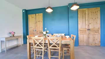 House | Private kitchen | High chair