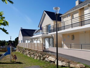 Exterior - Apartment in Bretagne Near Morbihan Coast (Baden)