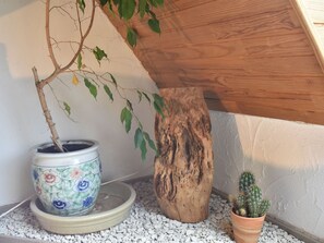 1 Schlafzimmer, individuell eingerichtet