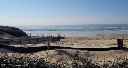Sea View Family Escape