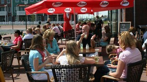 Dining - Cozy Holiday Home in Volendam Style on the Markermeer (Volendam)