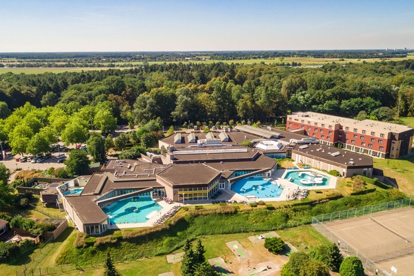 House | Pool | Outdoor pool