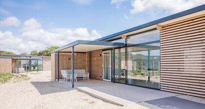 Comfortable Lodge With Dishwasher, Near the Beach