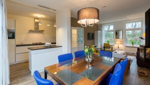 Dining - Comfy Holiday Home in Oostkapelle With Garden (Oostkapelle)