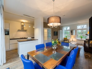 Dining - Comfy Holiday Home in Oostkapelle With Garden (Oostkapelle)
