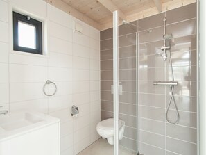 Maison | Salle de bain | Douche, serviettes fournies