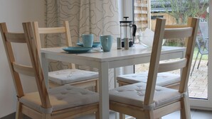 House | Dining - Spacious Holiday Home in Borgerende-rethwisch With Garden (Boergerende-Rethwisch)