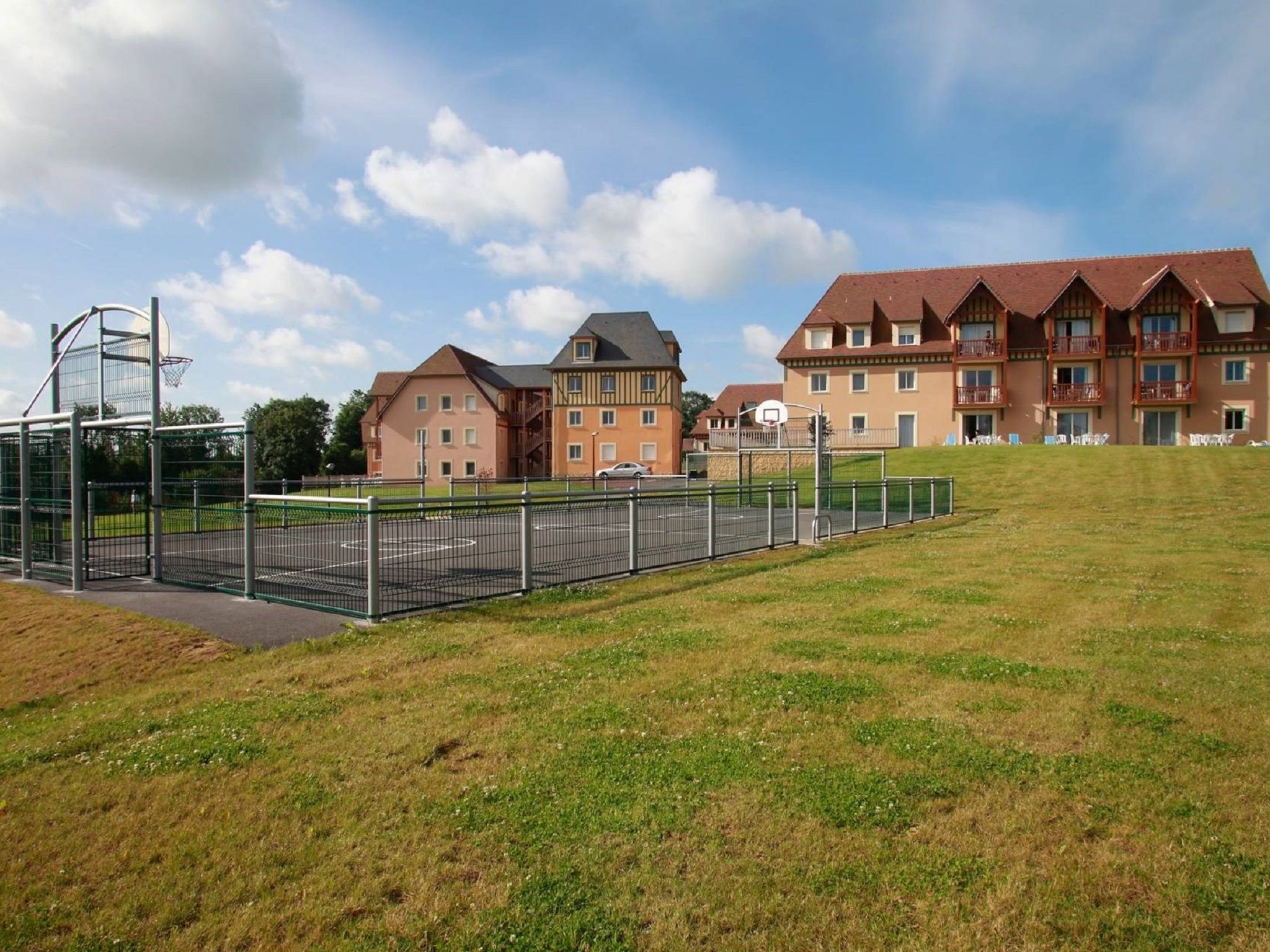 Sport court