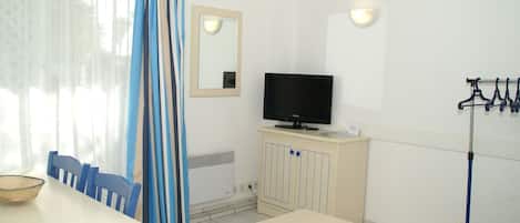 Apartment | Living room