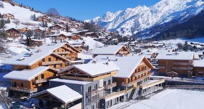Chalet in La Clusaz With Spa & Ski Access