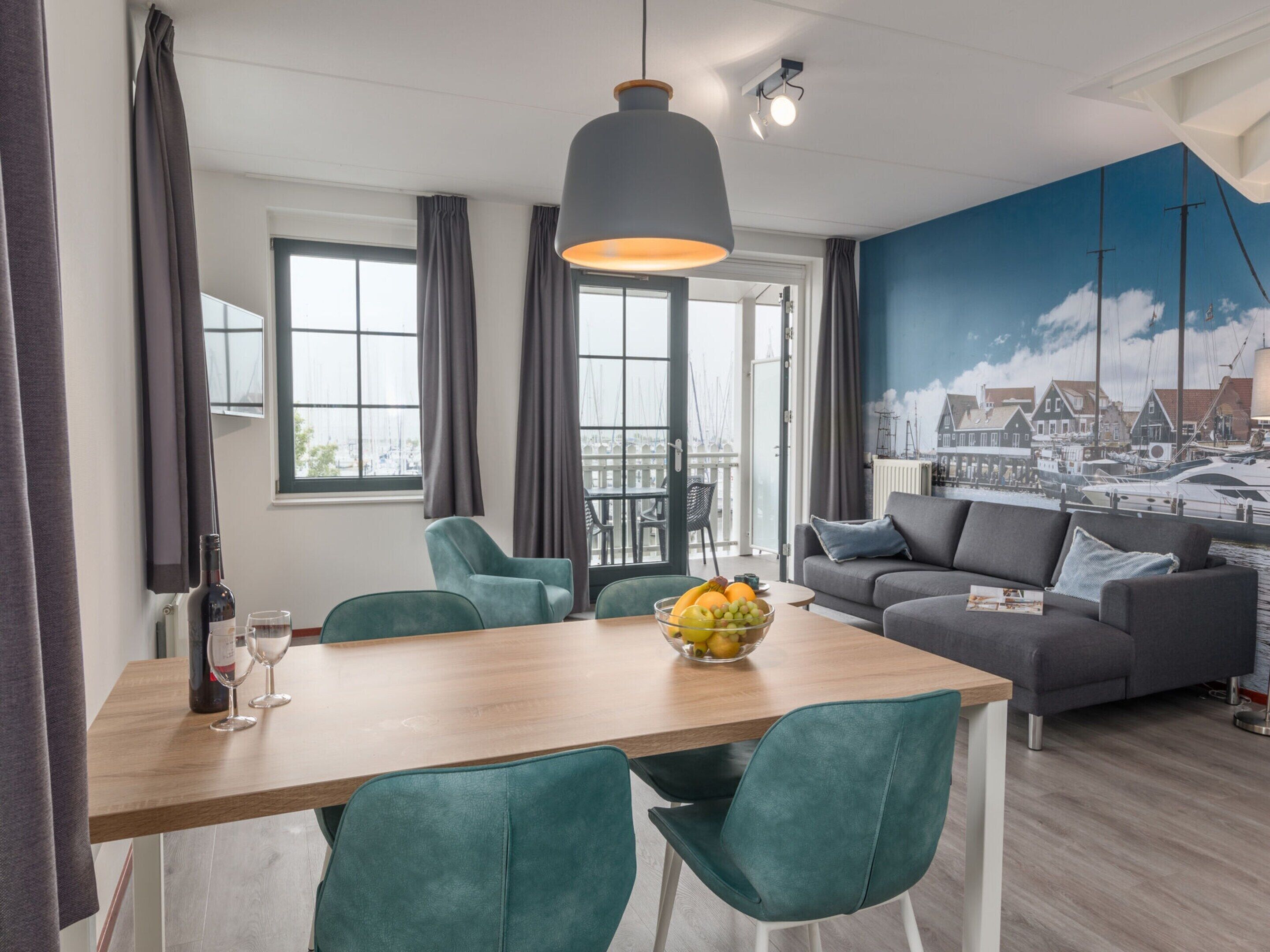 Apartment | Dining