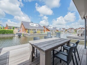 Garden - Apartment in Waterpark With Private Jetty (Uitgeest)