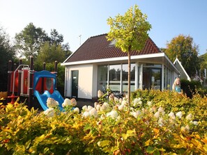 Exterior - Detached Holiday Home in Schoorl With Garden (Schoorl)
