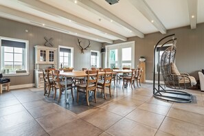 House | Dining - Holiday Home in Beemster by Windmill (Middenbeemster)
