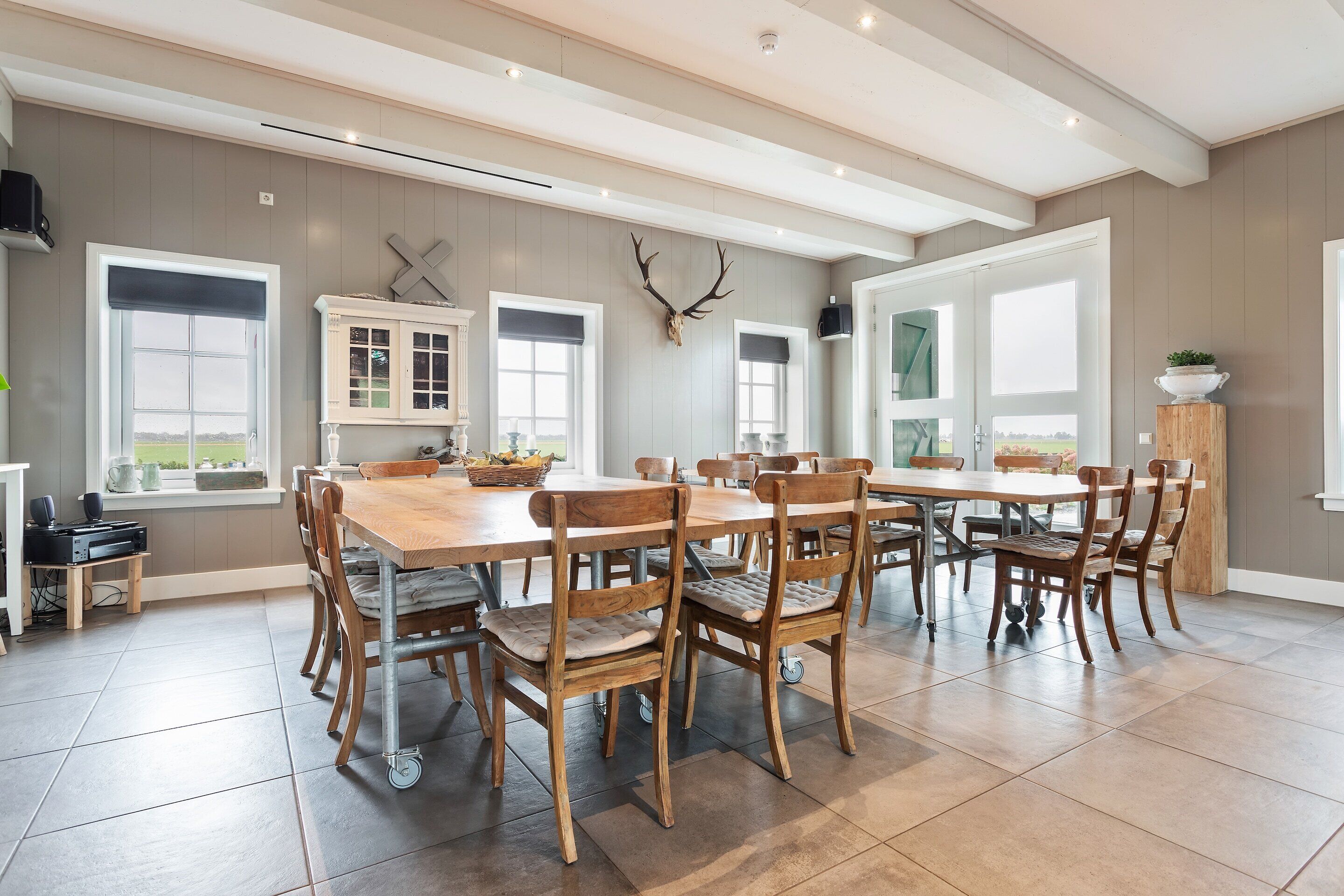House | Dining