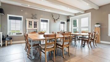 House | Dining
