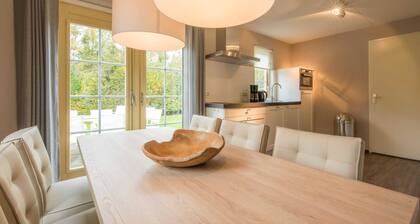 Restyled Villa With Dishwasher, Near the Sea in Domburg