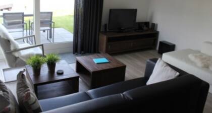 Comfortable Villa With Combi-microwave, Near Terherne