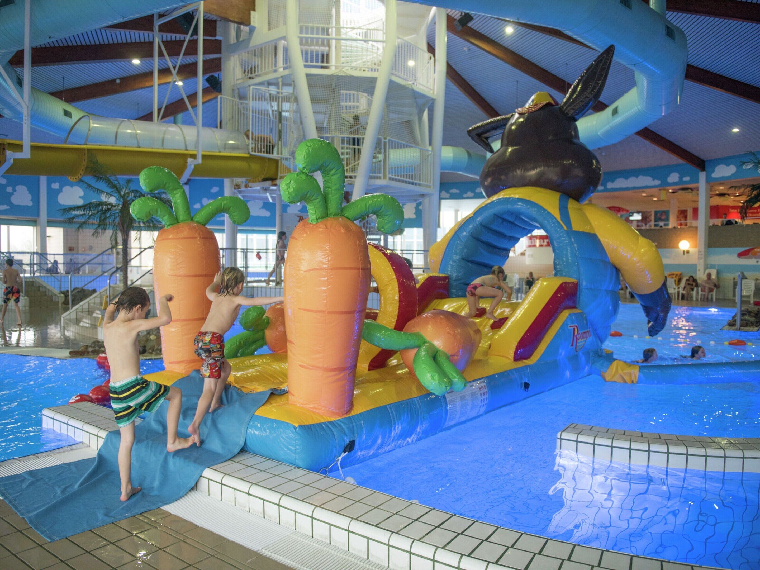 House | Pool | Outdoor pool