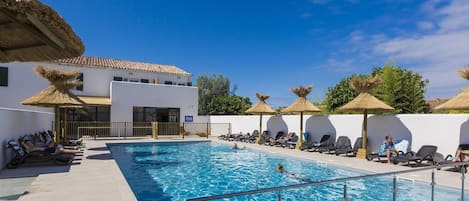 Piscine extérieure
