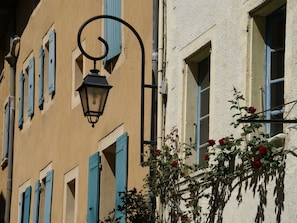 Exterior - Stunning Holiday Home in Bourdeaux With Hill View (Bourdeaux)