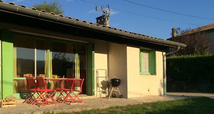 Stunning Holiday Home in Bourdeaux With Hill View