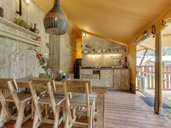 Tent | Dining - Apartment in Netherlands Near Scenic Canals (Uden)