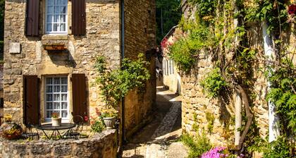 Holiday Home in France With Private Terrace