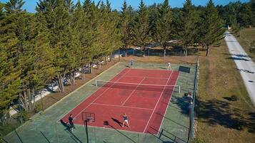 House | Sports court