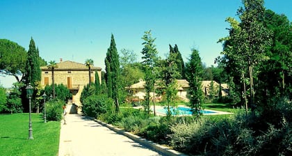 Apartment in Perugia With Pool & Terrace
