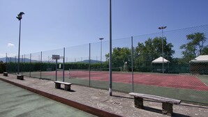 Sports court - Comfortable Home With Terrace, Located in Nature (Palazzuolo sul Senio)