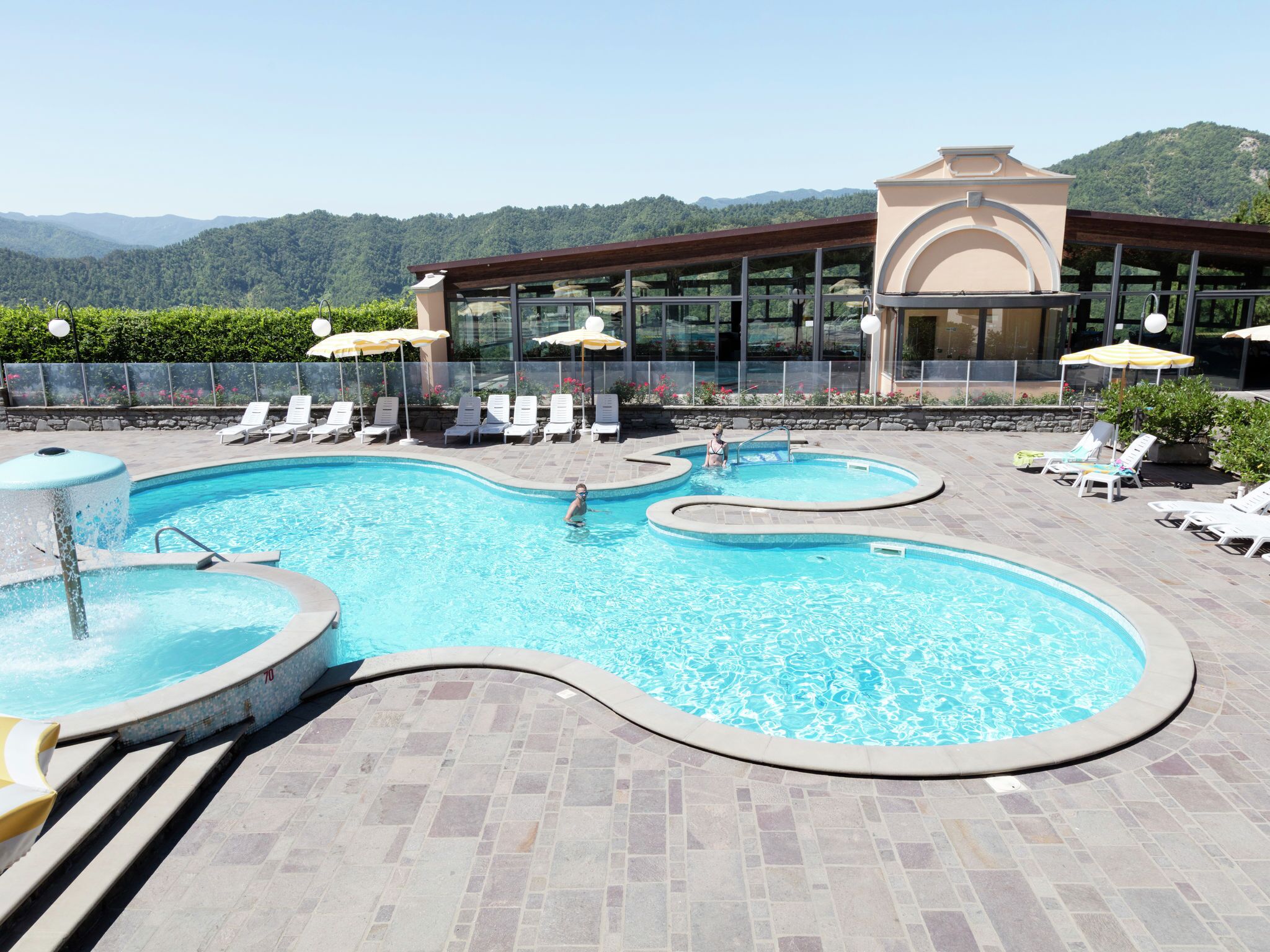 Piscina all'aperto
