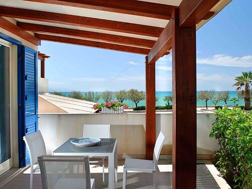 Lovely Holiday Home in Marina di Modica With Terrace