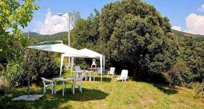 Holiday Home in Sesta Godano Near Lake