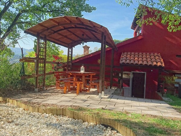Villa | Dining