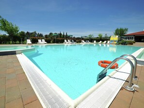 Outdoor pool - Cozy Bungalow With a Nice Private Terrace in South Tuscany (Scarlino)