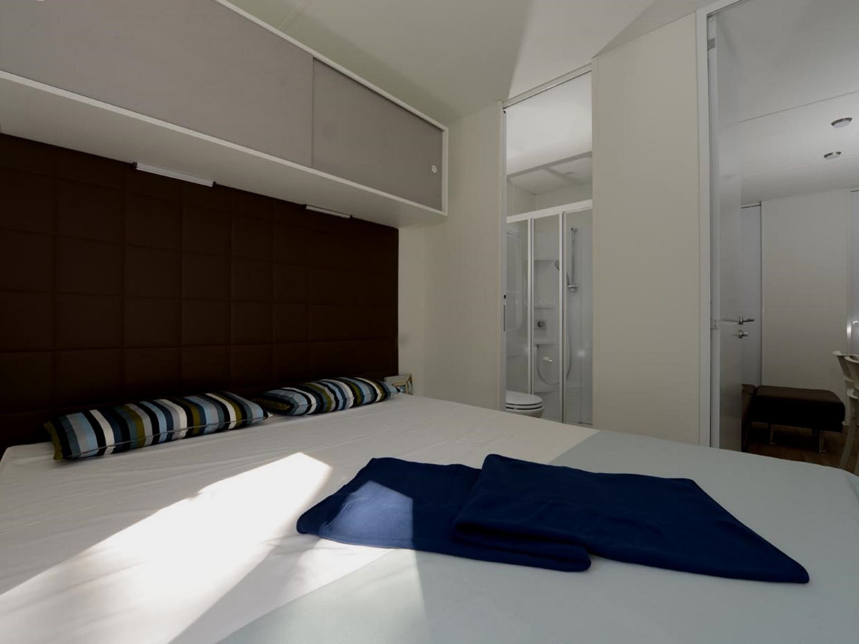 Chalet | 3 bedrooms, individually furnished, bed sheets