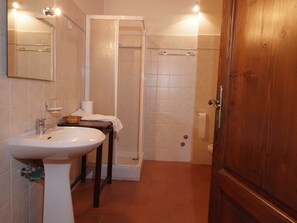 Apartment | Bathroom - Spacious House in Pienza (Pienza)