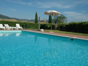 Apartamento | Piscina | Una piscina al aire libre