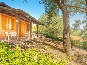 Exterior - Picturesque Bungalow With Covered Terrace Near the Sea (Andora)