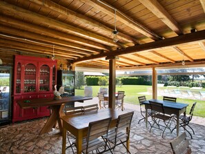House | Dining